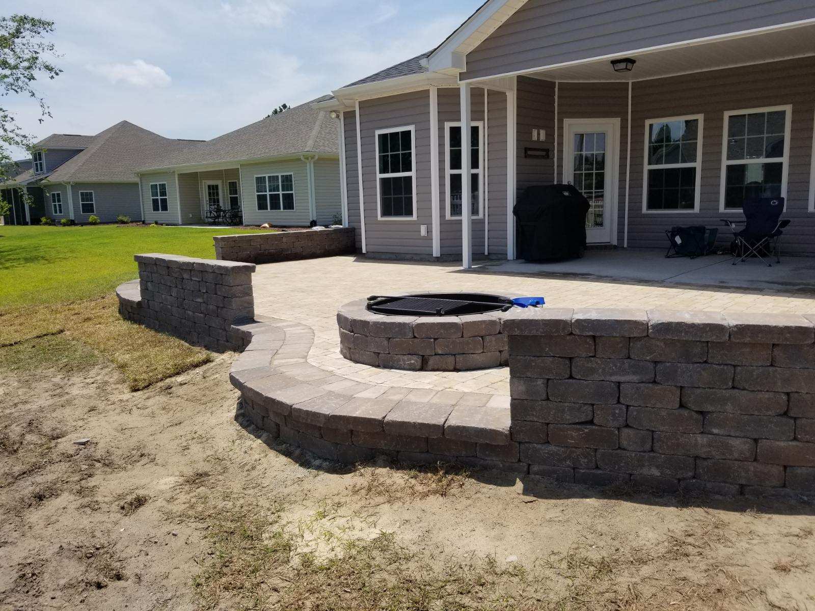 Patio with pavers